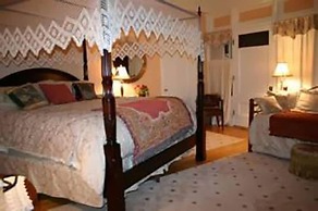 The Silver Fountain Inn