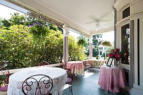 The Silver Fountain Inn