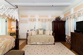 The Silver Fountain Inn