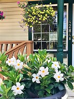 Ellis House B&B, Niagara Falls