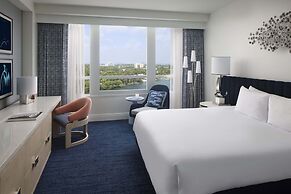 Fontainebleau Miami Beach