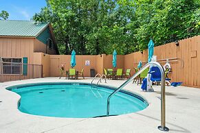 Cabins at Green Mountain