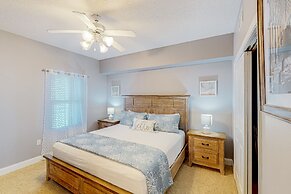 Palacio Condominiums