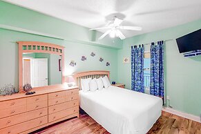 Palacio Condominiums