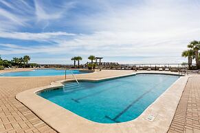 Palacio Condominiums