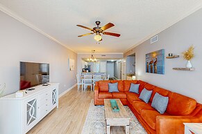 Palacio Condominiums