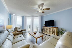 Palacio Condominiums