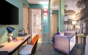 Avalon Hotel Paris Gare du Nord