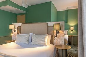 Avalon Hotel Paris Gare du Nord