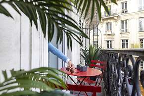 Avalon Hotel Paris Gare du Nord