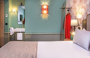 Avalon Hotel Paris Gare du Nord