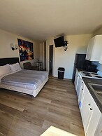 Anchor Motel & RV Park
