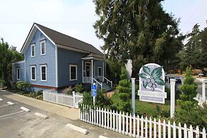 Olallieberry Inn B&B