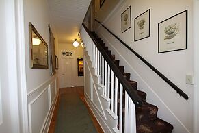 Olallieberry Inn B&B