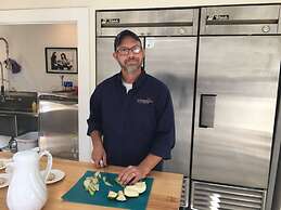 Olallieberry Inn B&B