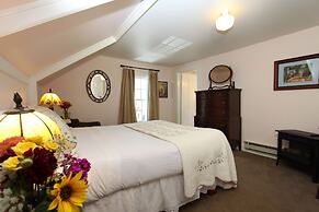 Olallieberry Inn B&B