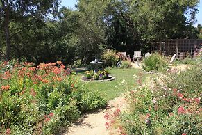 Olallieberry Inn B&B