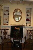 Olallieberry Inn B&B