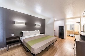 Studio 6 San Antonio, TX - Fort Sam Houston Area