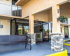 Suburban Studios International Drive