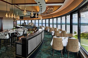 Renaissance Shoals Resort and Spa