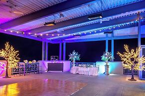 Renaissance Shoals Resort and Spa