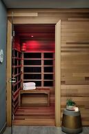 Renaissance Shoals Resort and Spa