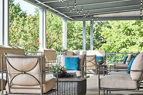 Renaissance Shoals Resort and Spa