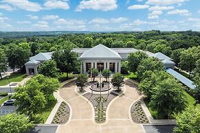 Renaissance Shoals Resort and Spa