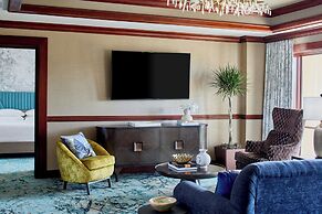 Renaissance Shoals Resort and Spa