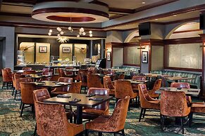 Renaissance Shoals Resort and Spa