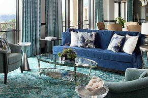 Renaissance Shoals Resort and Spa