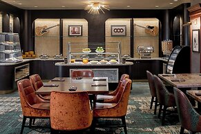 Renaissance Shoals Resort and Spa