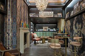 Renaissance Shoals Resort and Spa
