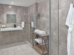 Mövenpick Hotel Mactan Island Cebu