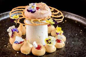 Kempinski Hotel Grand Arena