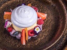 Kempinski Hotel Grand Arena