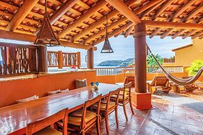Hilton Grand Vacations Club Zihuatanejo