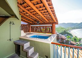 Hilton Grand Vacations Club Zihuatanejo