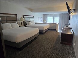 The Georgian Lakeside Resort