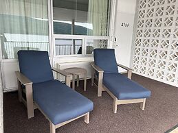 The Georgian Lakeside Resort