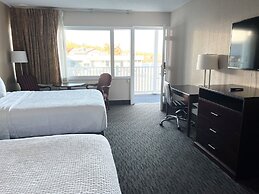 The Georgian Lakeside Resort