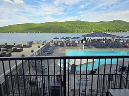 The Georgian Lakeside Resort