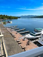The Georgian Lakeside Resort