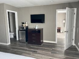 The Georgian Lakeside Resort