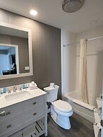 The Georgian Lakeside Resort