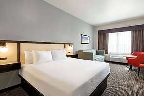 Ramada by Wyndham Marina