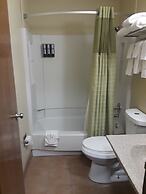 Faribault Hometown Inn & Suites