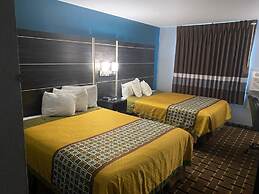 Faribault Hometown Inn & Suites