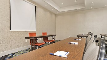 Holiday Inn Express Hotel & Suites Conroe I-45 North by IHG